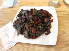 茄条肉丁烧线豆-小镇大厨新概念复合中餐厅(万达广场大连高新店)