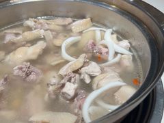 -烹然四季椰子鸡火锅(姚家园万象汇店)