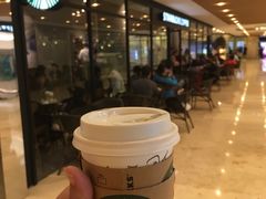 -星巴克臻选(北京银泰店)