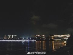 -万绿园