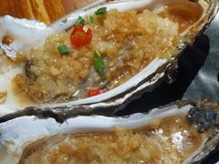 炭烤生蚝-黄鱼炙夜·烧烤·小龙虾(世茂缤谷店)