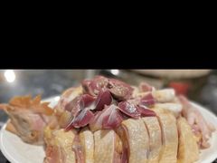 -广味炭炉鸡煲(宝业路分店)