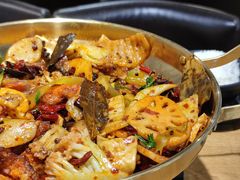 -小山城麻辣香锅(新邻生活广场店)