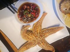 -臻鲜燕海鲜融合餐厅(金陵style店)