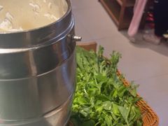 -四季喧黔味豆米火锅(万达广场店)