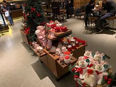 零售区-星巴克(宝山万达店)