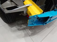 -杭州中沃沃尔沃4S店(滨江区店)