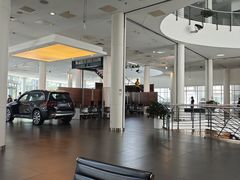 -奔驰北京极光星徽(四元桥店)