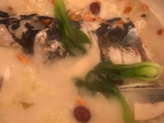 秀水八宝鱼头皇-羡餐厅-千岛湖自由洲际殿