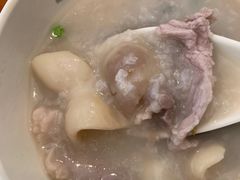 -洲心明记烧肉大粥