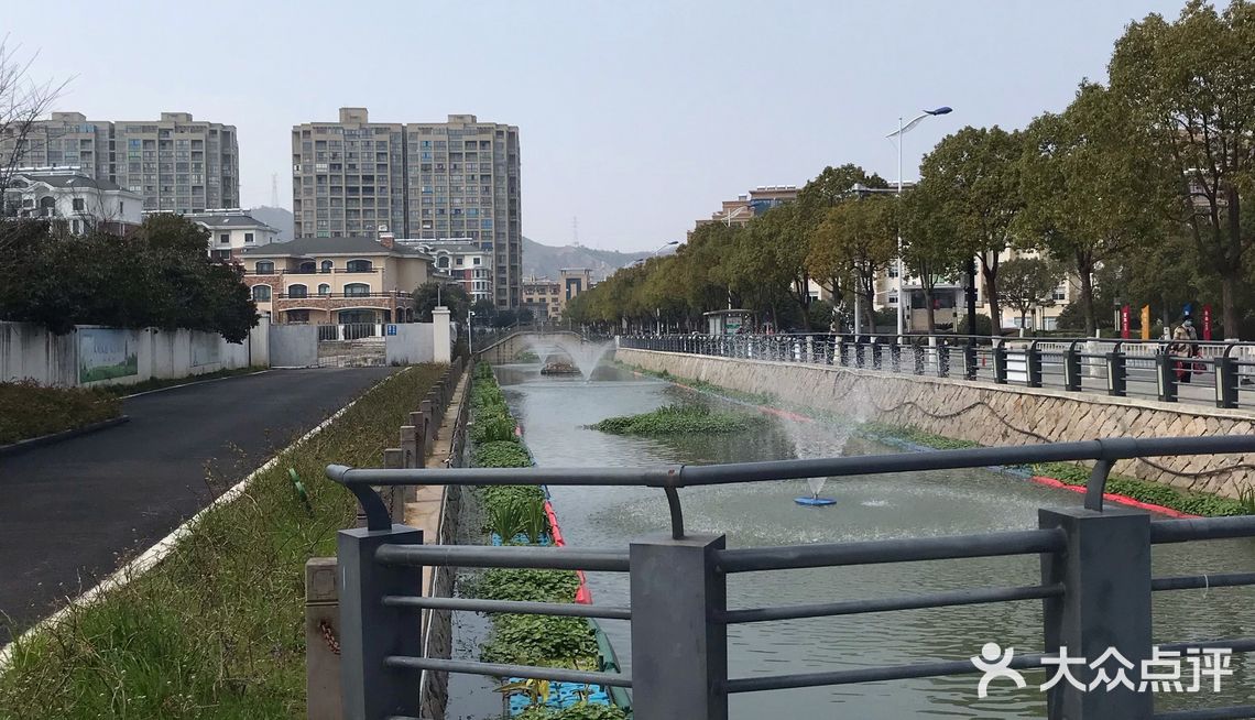 台门港全长10公里,水深5