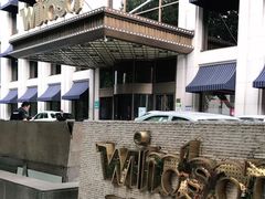 -温莎KTV(珠江路店)