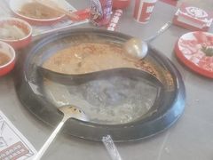 -生活如沸·顺德水牛奶火锅(大学路店)
