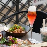 大连‼️能看到城堡🏰的浪漫海景西餐Bar