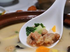 京城酥肉锅-四季民福烤鸭店(西单华威约饭街店)