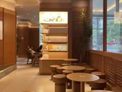 -奈雪的茶(M+世纪都会广场店)