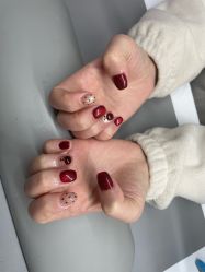 -小黑瓶美甲美睫