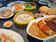 -蝴蝶里·粤菜·点心(滨江龙湖店)