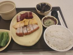 -度小月(百老汇美食街店)