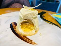 栗子白玫瑰蛋糕-自如ZSPACE四合院艺术餐厅