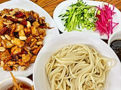 -南磨房食府(燕莎奥特莱斯购物中心店)