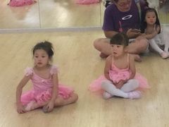 -雅米拉艺术中心(少儿舞蹈培训)