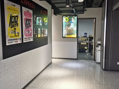 -一兆韦德健身(张杨路店)