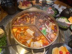 -湊湊火锅·茶憩(新中关购物中心店)