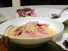 咸肉烩百叶-上海小南国(仲盛世界商城店)