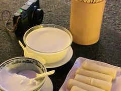 -周大娘牛乳(旧寨古村总店)