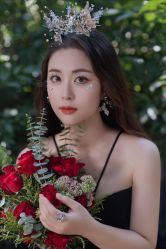 点击看大图 -挪娅婚纱摄影皇家会所