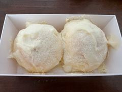 榴莲奶贝-鲍师傅糕点(青年汇店)