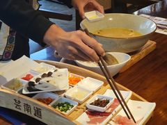 -芸南道·过桥米线(昆明老街旗舰店)