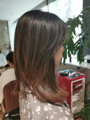 -意廊 Hair Salon