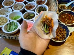 -包整·丝娃娃(一览甲秀楼风景店)