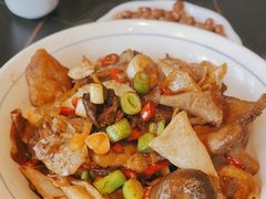 -陈厨老味·老派郴州菜(宜章店)