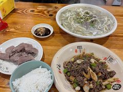 -何永光123鲜牛肉馆(1号店)