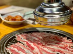 精品牛五花-唯成•韩国炭火烤肉 유성고기