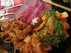 -枣玛露炭火烤肉脊骨锅