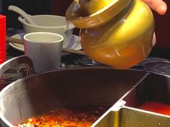 -热火朝天鲜切牛肉火锅(南强街巷店)