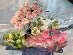 -盒马鲜生(红莲店)