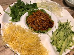 新京酱肉丝-四姐妹东北饺子(沙尾路店)