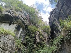 -梭布垭石林景区