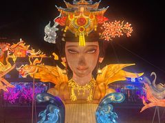 -淄博花灯齐彩城