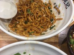 -湘人龙记老长沙米粉(华普国际大厦店)