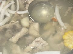 -喃喃椰·糟粕醋·椰子鸡火锅(七堡花园店)