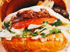 -The Habit Burger Grill 哈比特汉堡(复兴soho店)