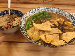 -螺小胖柳州螺蛳粉(钟楼总店)