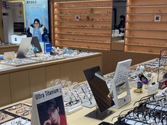 -鲸渝眼镜·浅目视光(春熙路店)