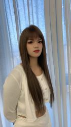 点击看大图 -V8潮牌·接发烫染连锁